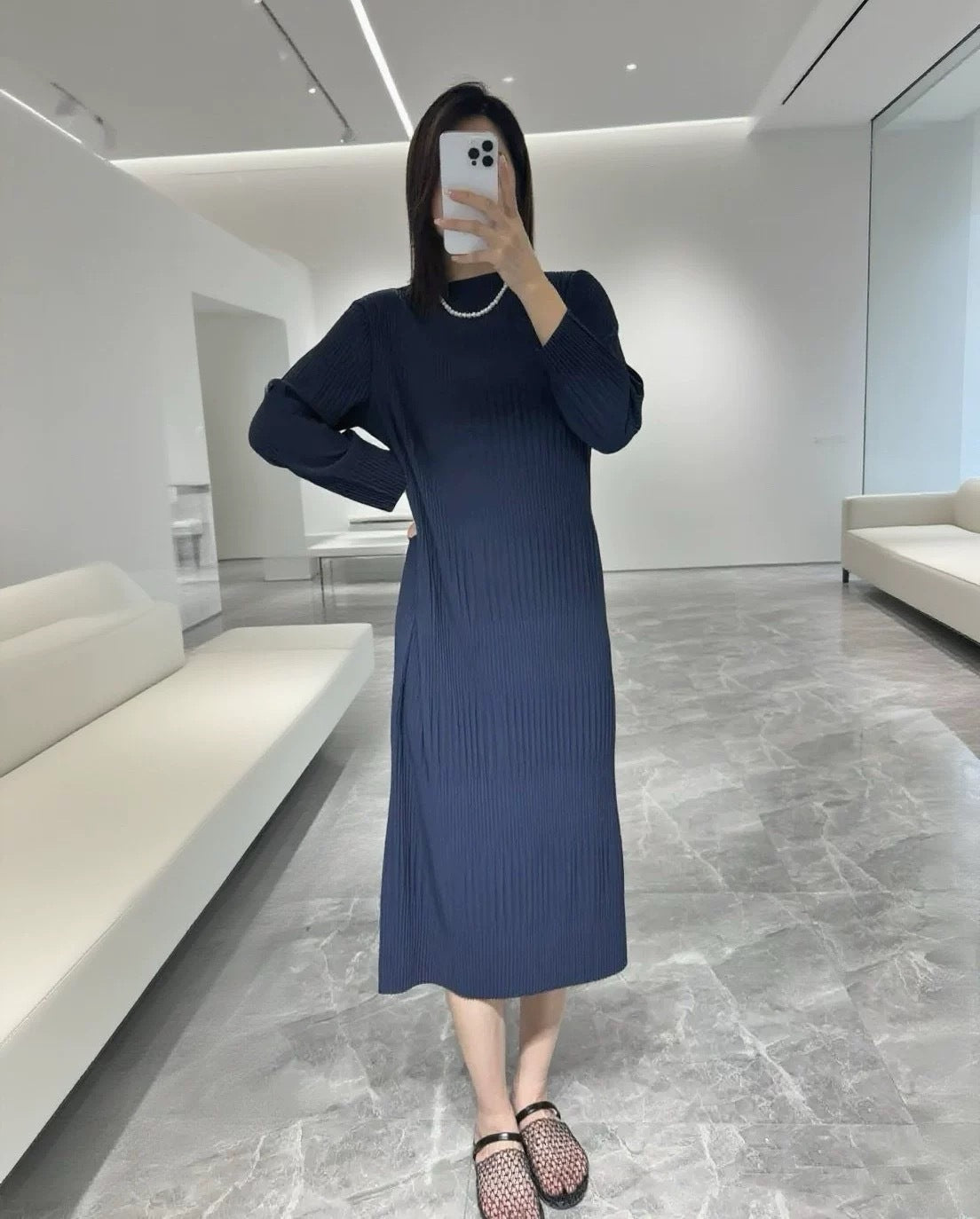 Women's Dress Autumn Temperament Commute Solid Color Dresses