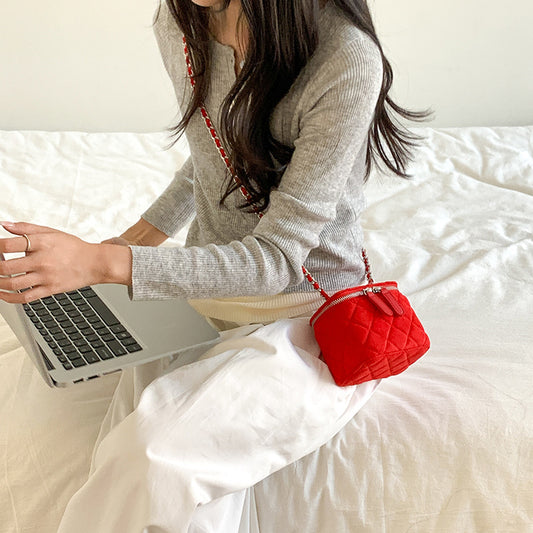 Women's Rhombus Suede High Sense Classic Style Crossbody Bags