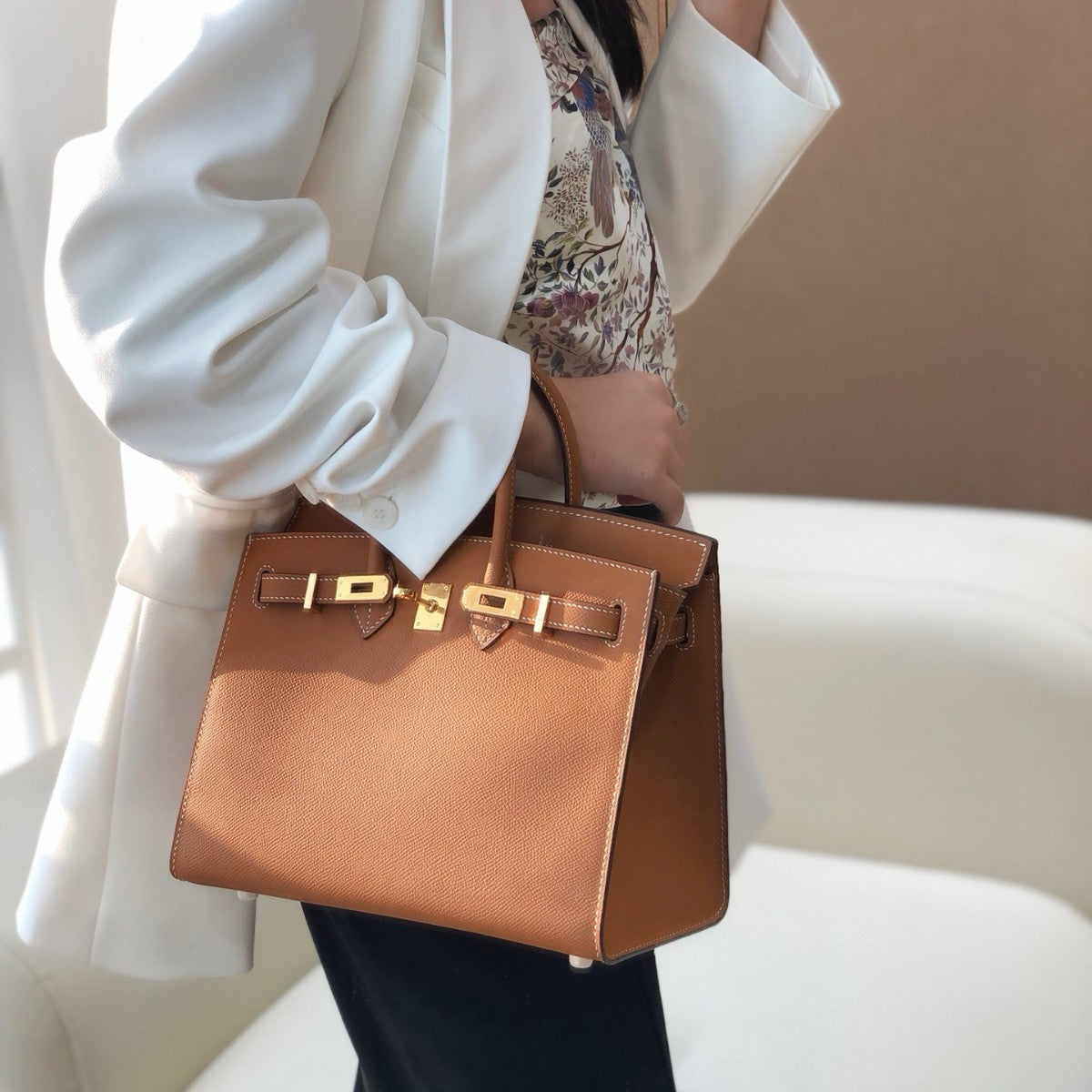 Women's High-grade Genuine Leather Outside Seam Palm Handbags