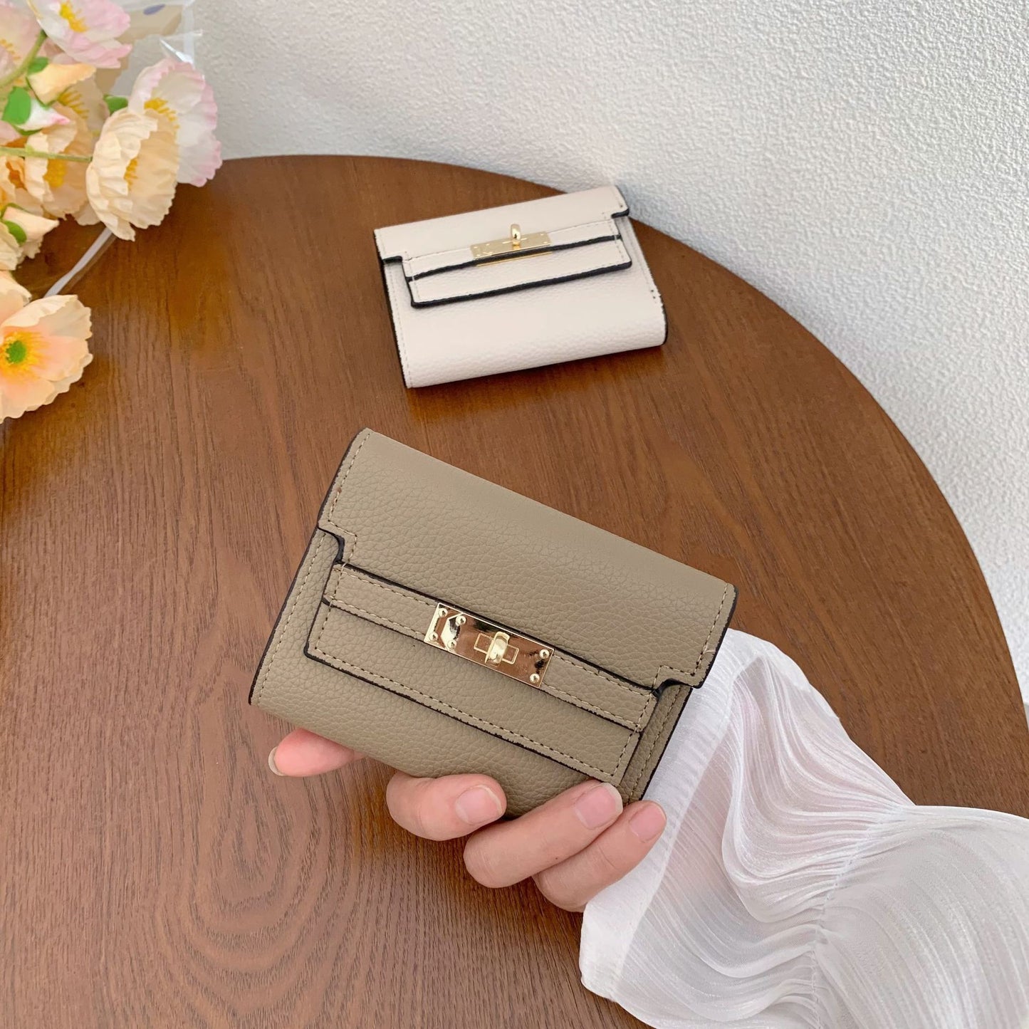 Women's New High-grade Short Folding Clutch Ladies Wallets