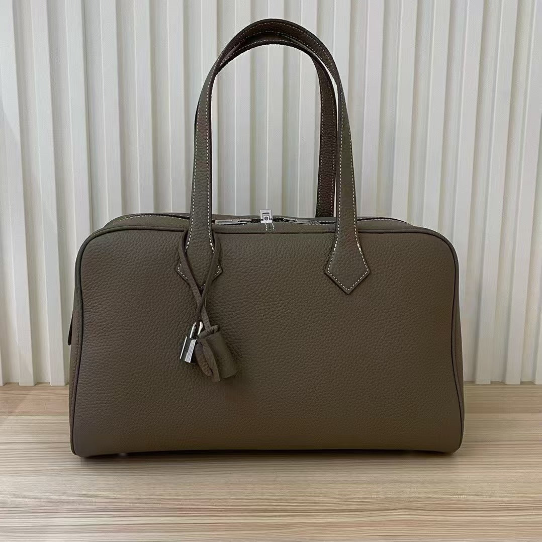 Beautiful Glamorous Leather Portable Underarm Boston Shoulder Bags