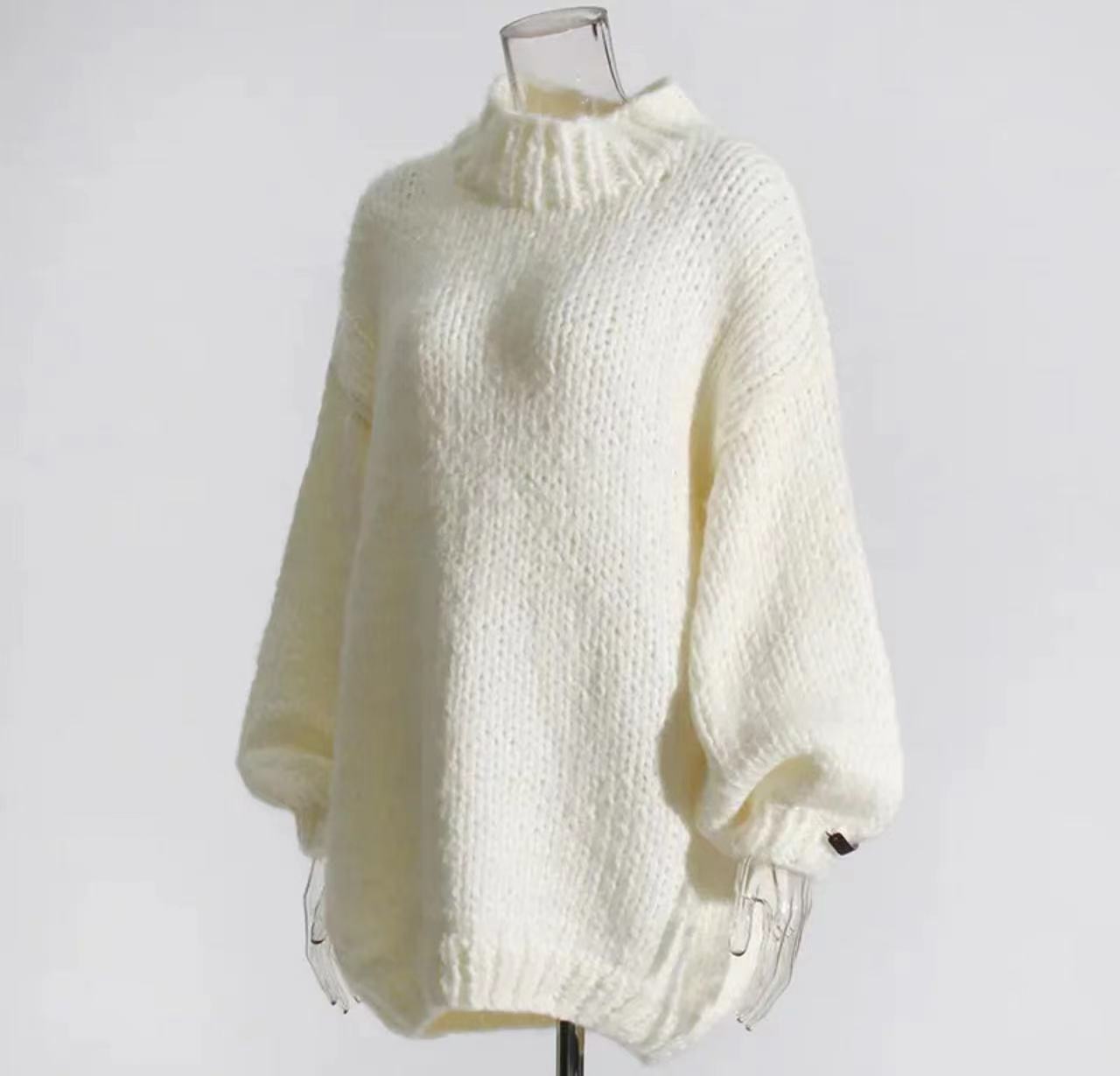 Women's Hand-woven Mohair Lantern Sleeve Pullover Sweaters