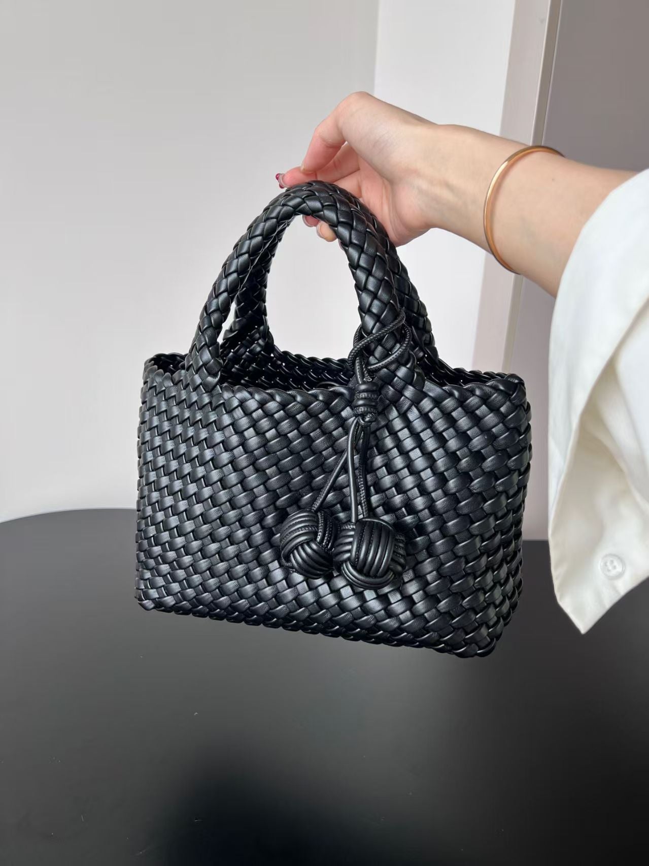 Women's Cute Woven Simple Personality Vegetable Basket Handbags