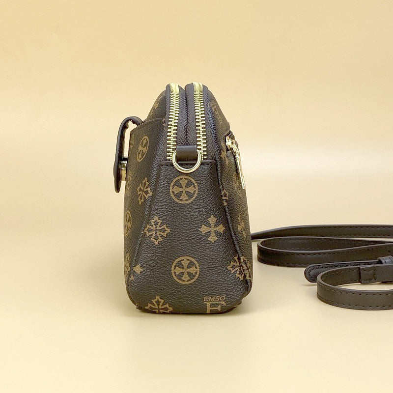 Women's Hand-held Large Capacity Mobile Mother Shell Handbags