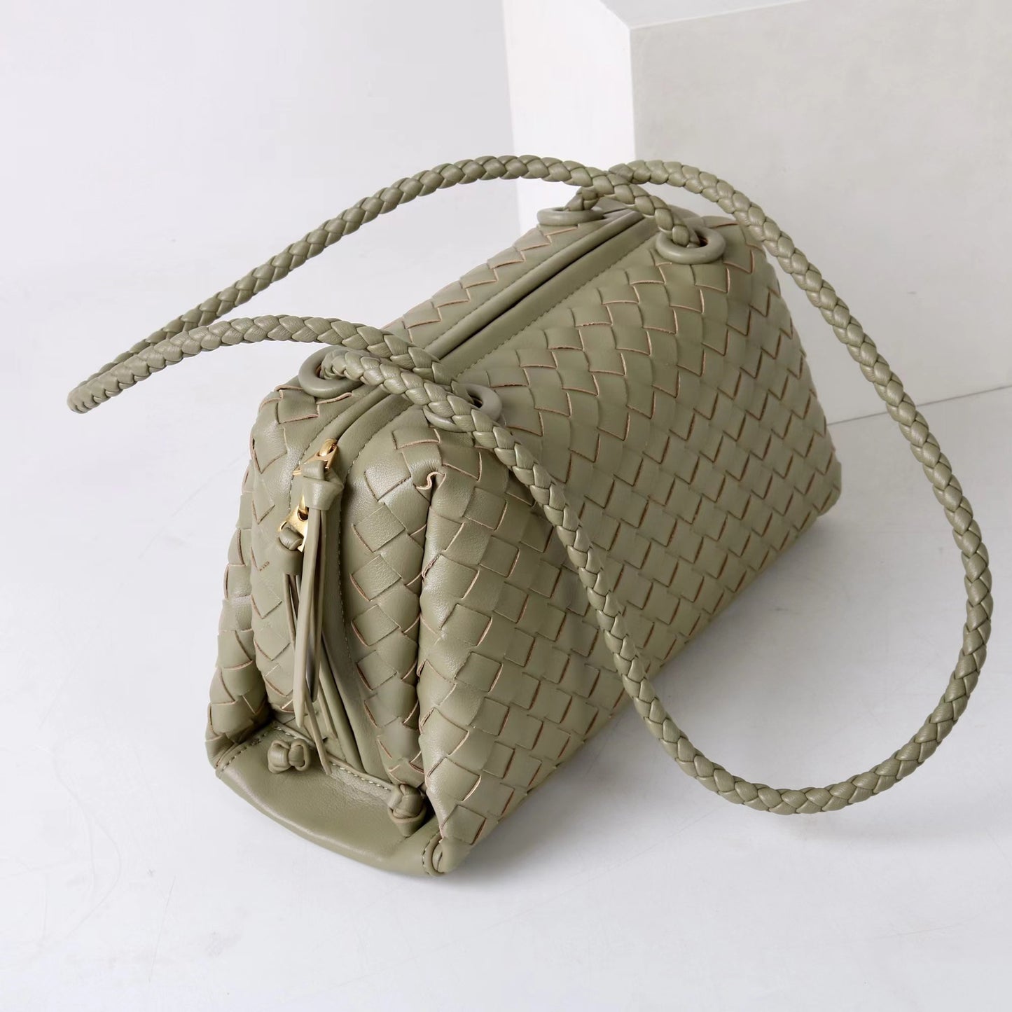 Women's Woven Pillow Light Luxury Minority High-grade Handbags