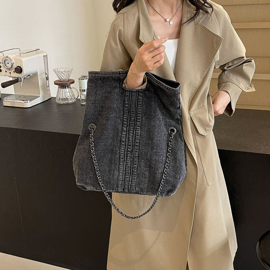 Women's Retro Style Denim Chain One Commuter Handbags