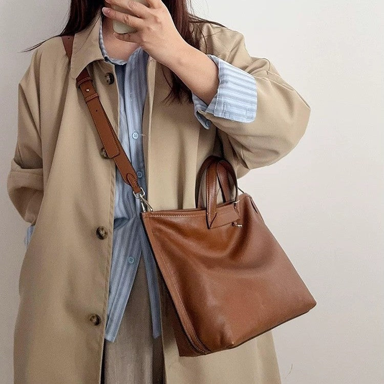 Women's Interest Scottish Fold Portable Vegetable Tanning Handbags