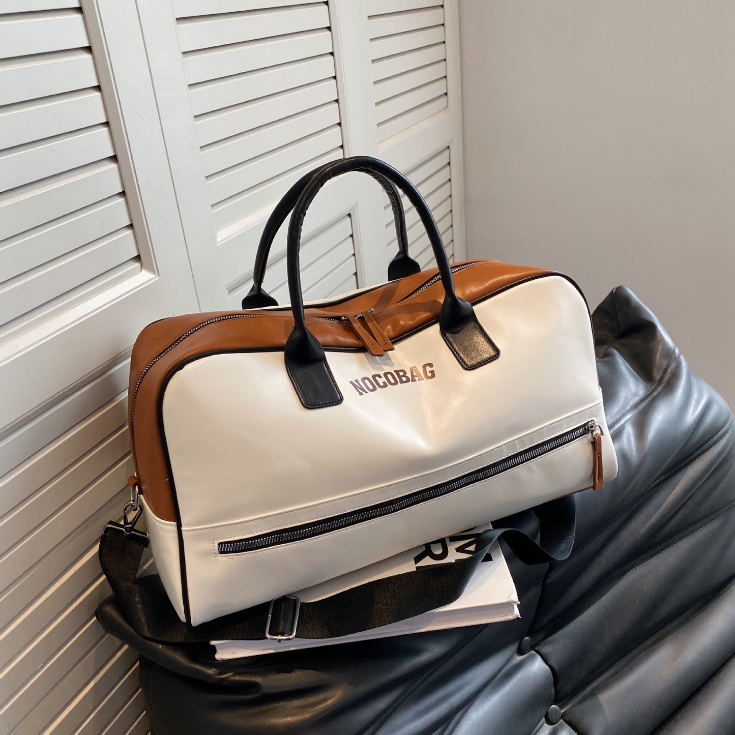 Women's Portable Can Get On The Plane Outing Short Bags