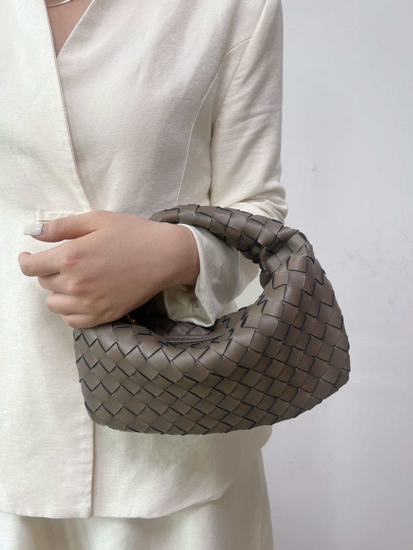 Women's Handmade Real Woven Knotted Genuine Armpit Bags