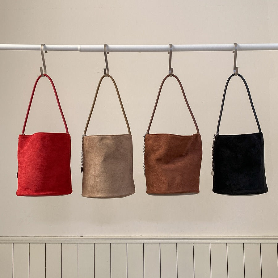 Women's Fashionable Korean Style Cylinder Retro Commuter Handbags