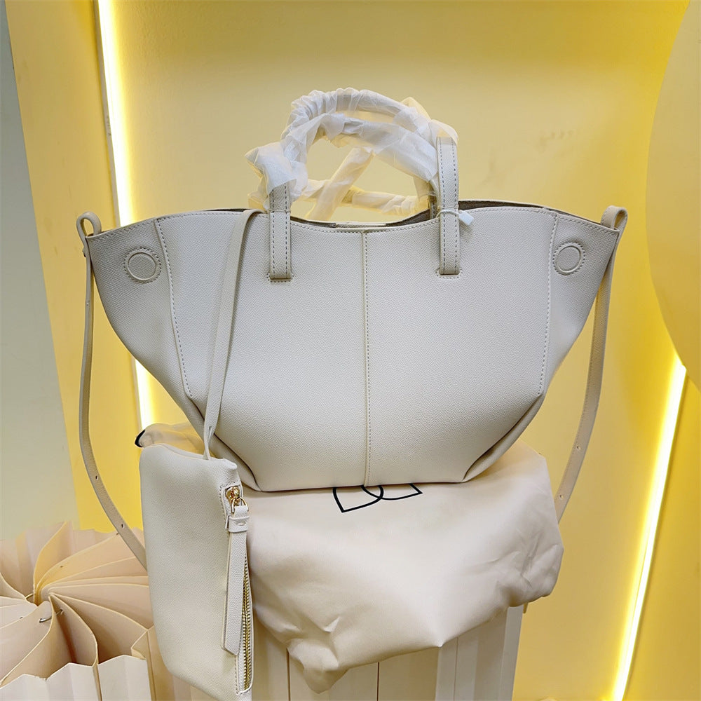 Large Capacity Underarm Retro Minority Design Handbags