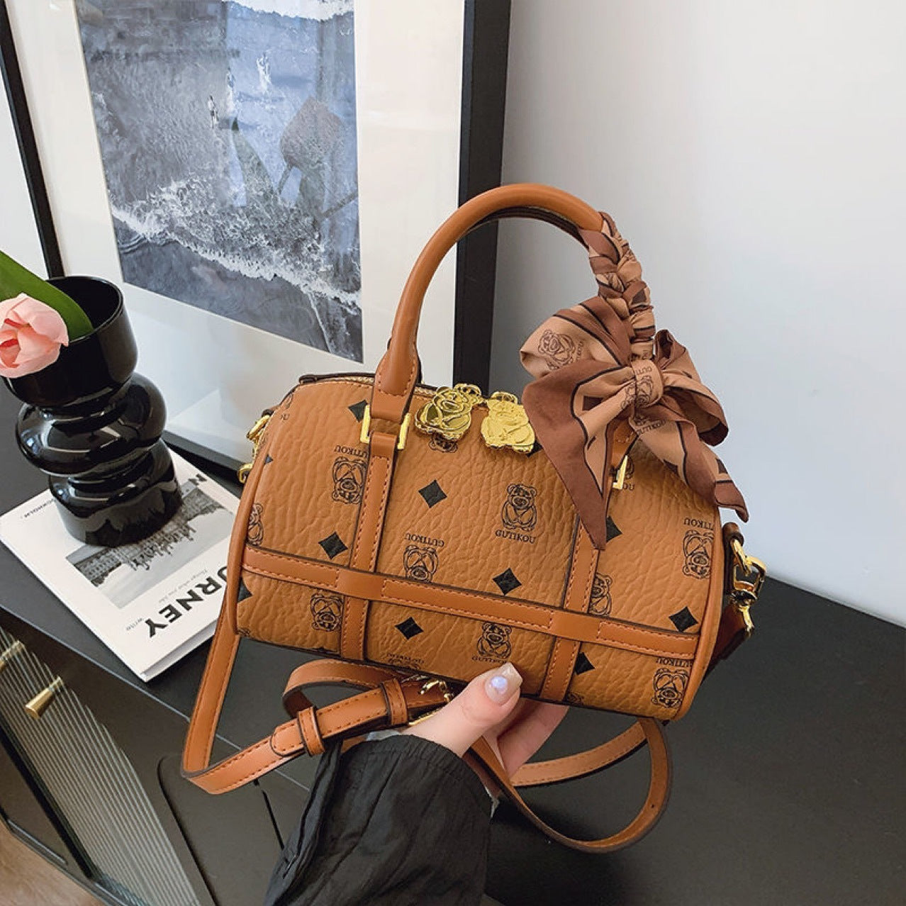 Women's Good Texture Round Trendy Fashionable Large Crossbody Bags