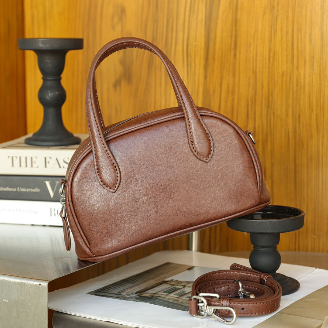 Women's Vegetable Tanning Boston Bowling Niche Handbags