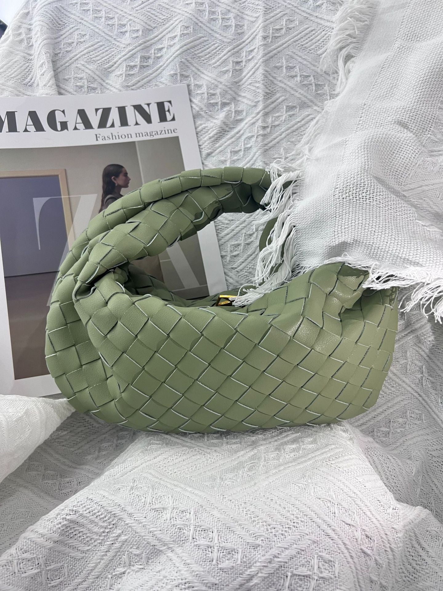 Women's Genuine Leather Woven Cowhide Knotted Handbags