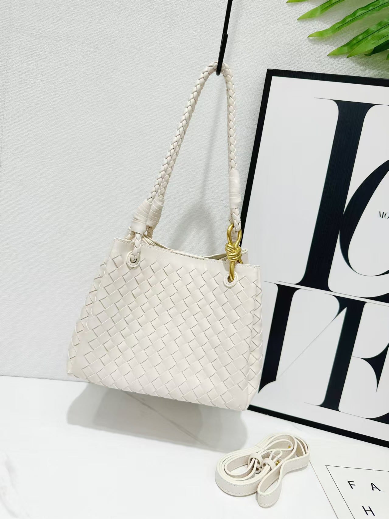 Unique Portable Vegetable Basket Premium Design Handbags