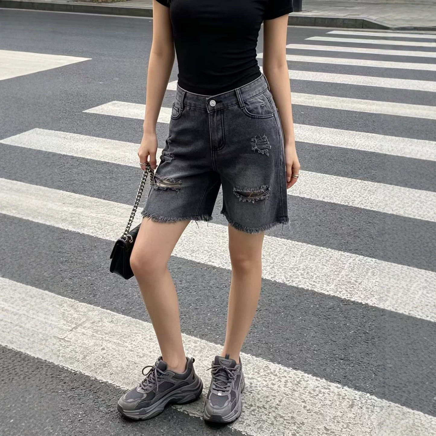 Women's Washed Frayed Cropped Denim Pleated Women's Jeans