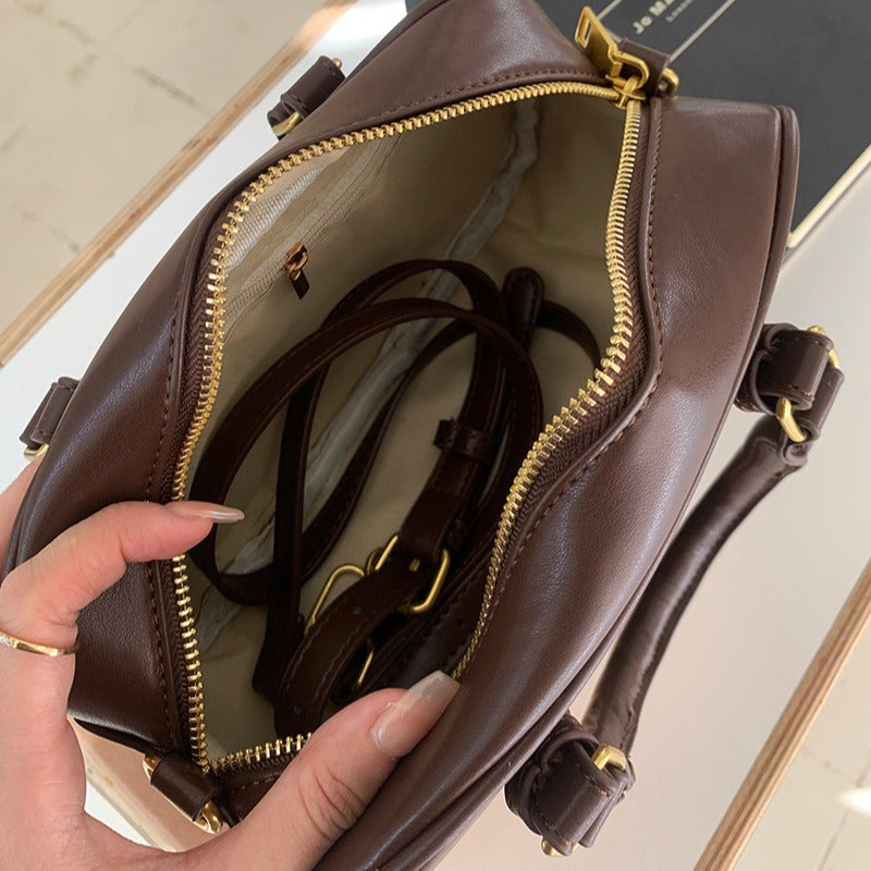 Women's Fashion Retro Commuter Portable Bowling Handbags