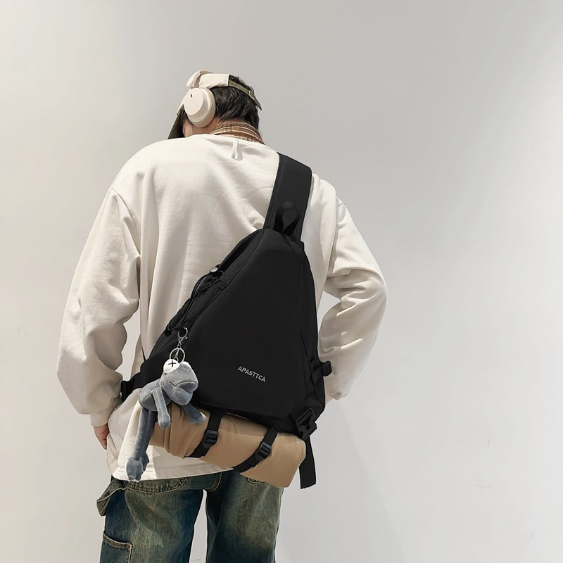 Trendy Commuter Riding Mountain Family Large Men's Messenger Bags