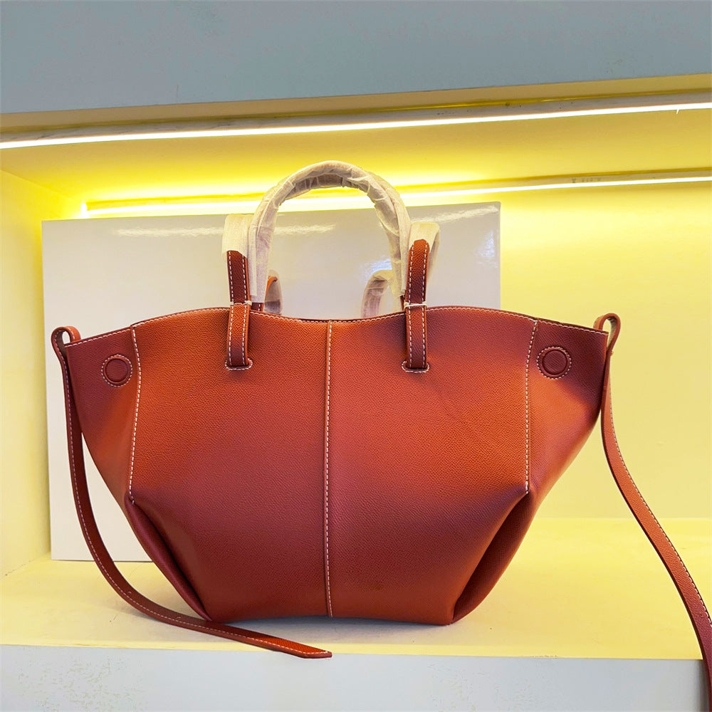 Large Capacity Underarm Retro Minority Design Handbags