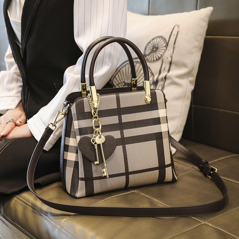 Women's Surrogate Shopping Genuine Leather Fashionable Elegant Portable Tote Bags