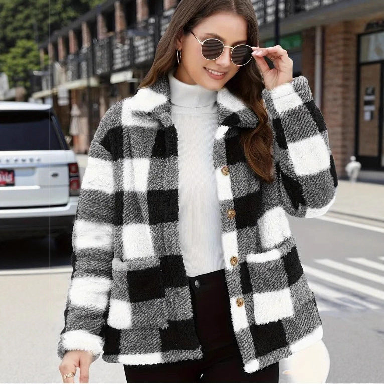 Women's Plush Patch Pocket Versatile Long Sleeve Winter Fashion Women's Sweater, Sweater