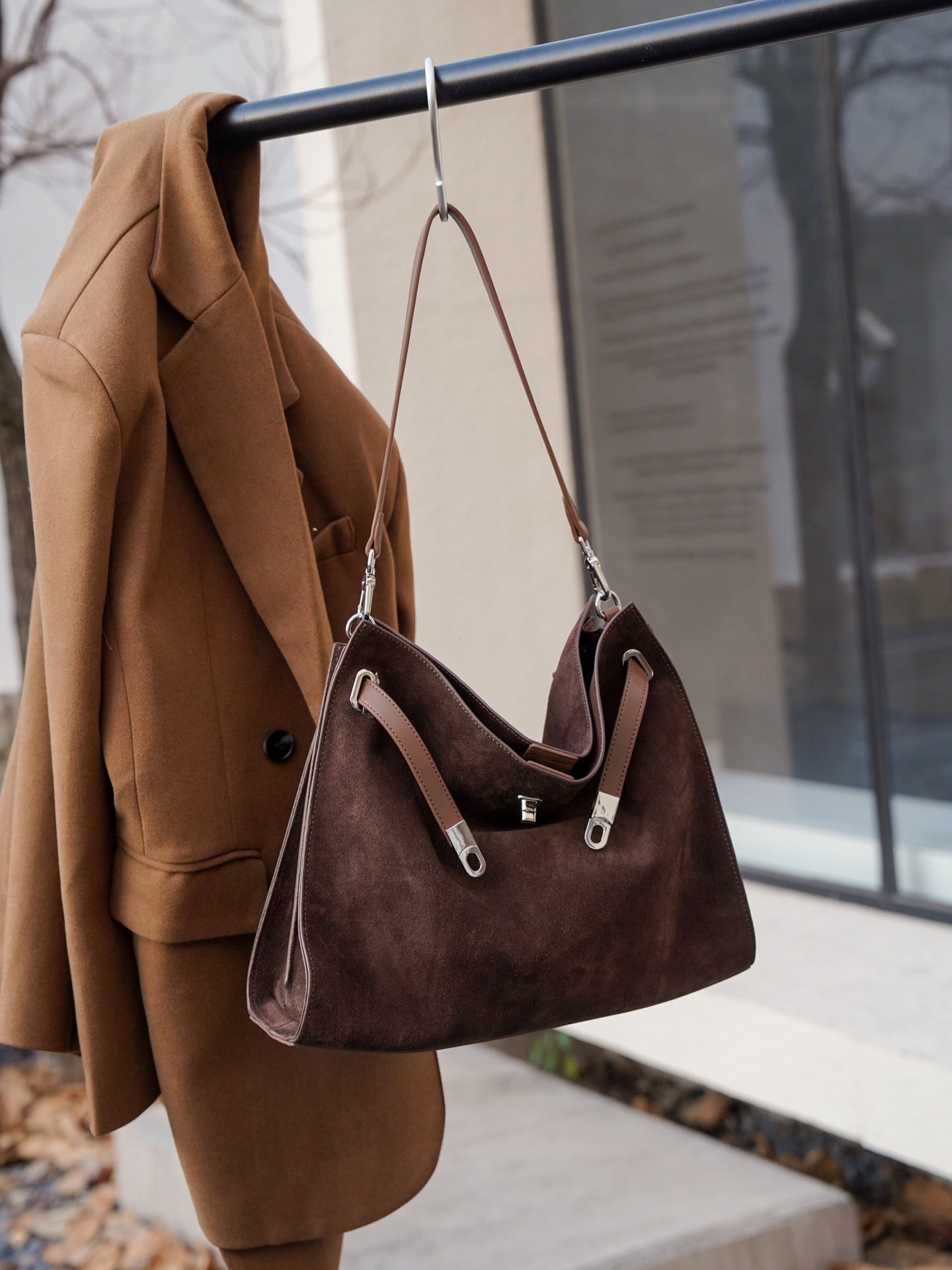 Women's Frosted Leather Hand-held Fashionable Large Capacity Armpit Bags