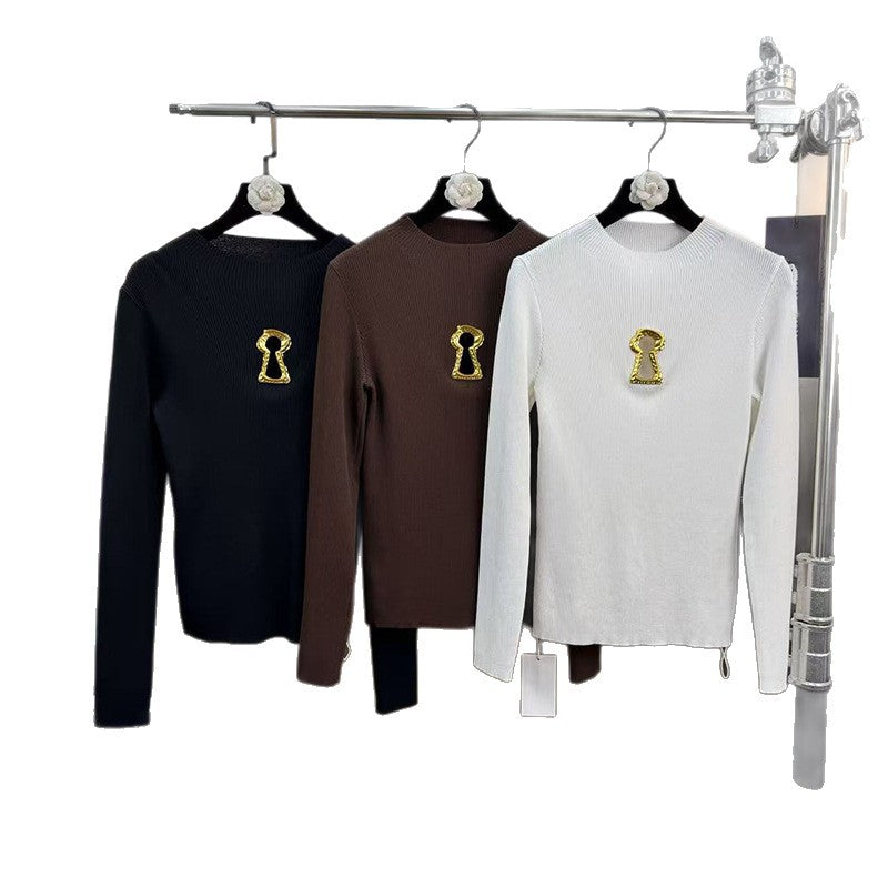 Women's Style High-grade Autumn Temperament Crew Neck Metal Decorative Long-sleeved Blouses