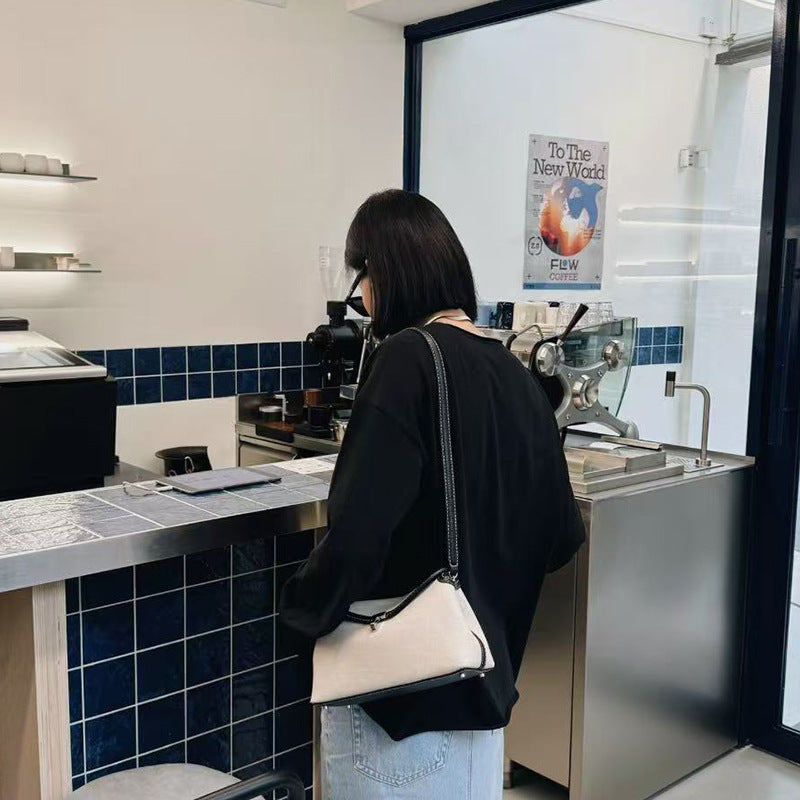 Popular Innovative Shape Texture Leather Clutch Lock