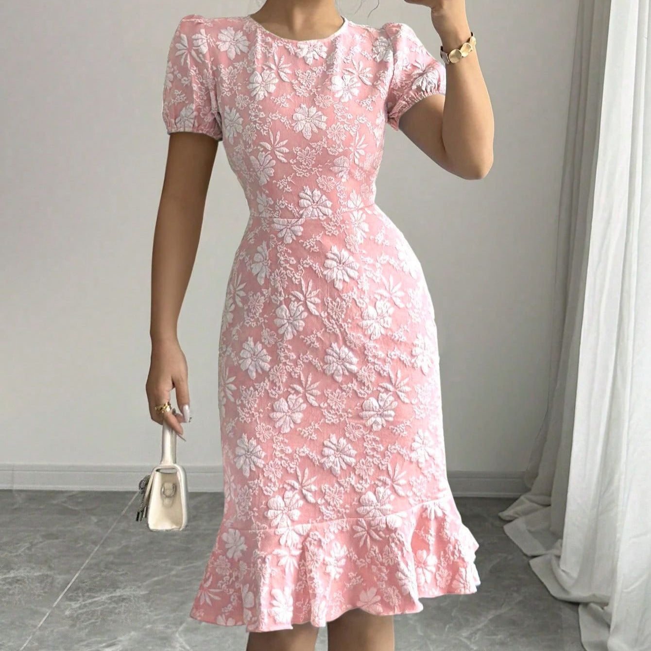 Women's Summer Bubble Sleeve Texture Jacquard Round Neck Retro Dress