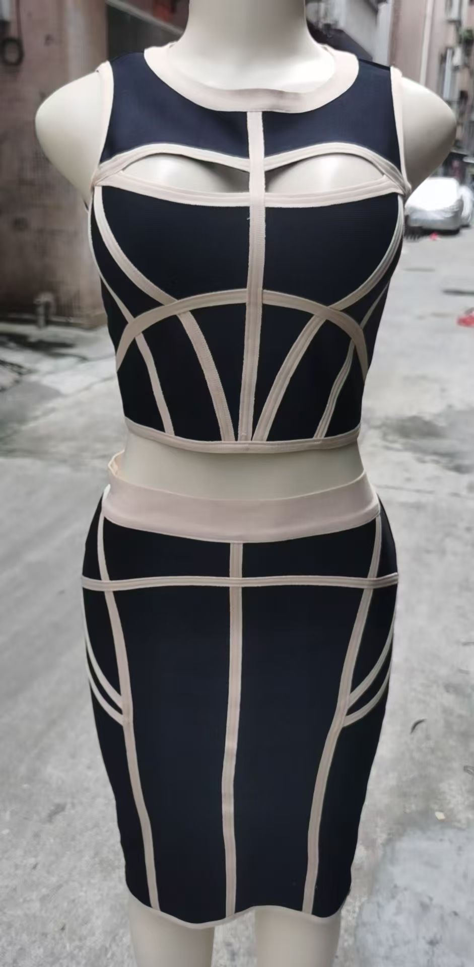 Fashion Sexy Sleeveless Thin Shoulder Bandage Suits