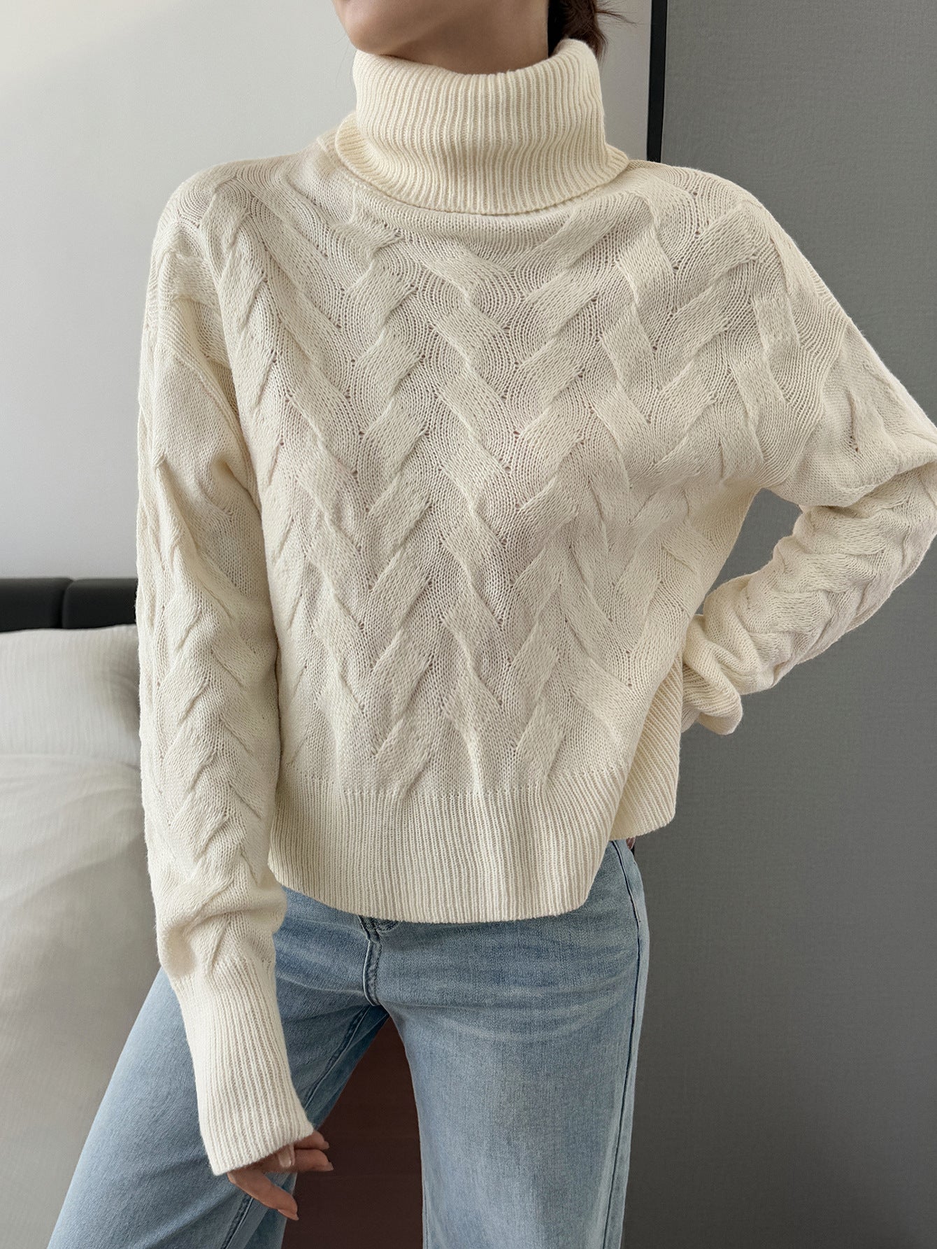 Women's Casual Solid Color Wool Long Sleeve Sweaters