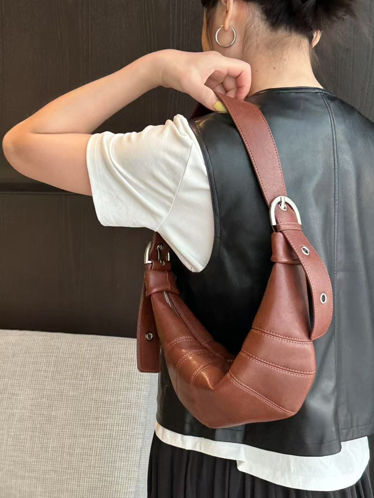 Durable Leather Versatile Croissant Advanced Dumpling Bags