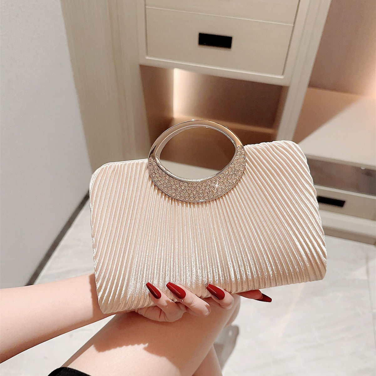 Pleated Dinner Rhinestone Banquet Clutch Dress Garment Evening Bags