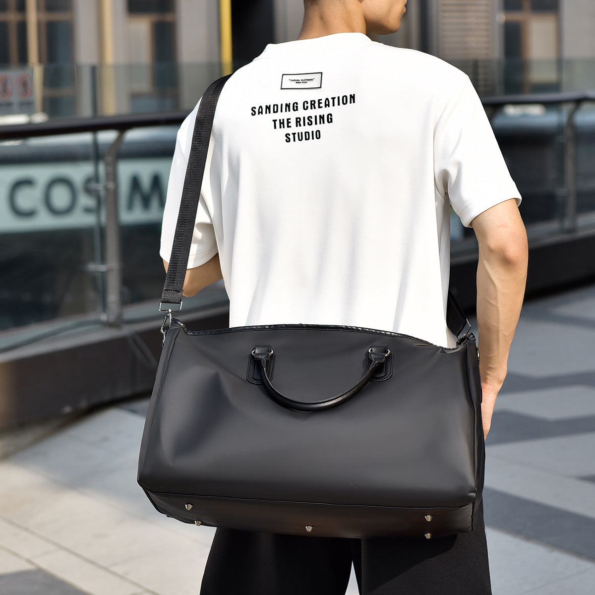 Men's Large Capacity Portable Fashion Commute Trendy Travel Bags