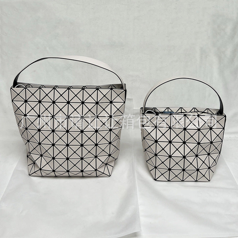 Geometric Life Diamond Pattern Portable Simple Armpit Bags