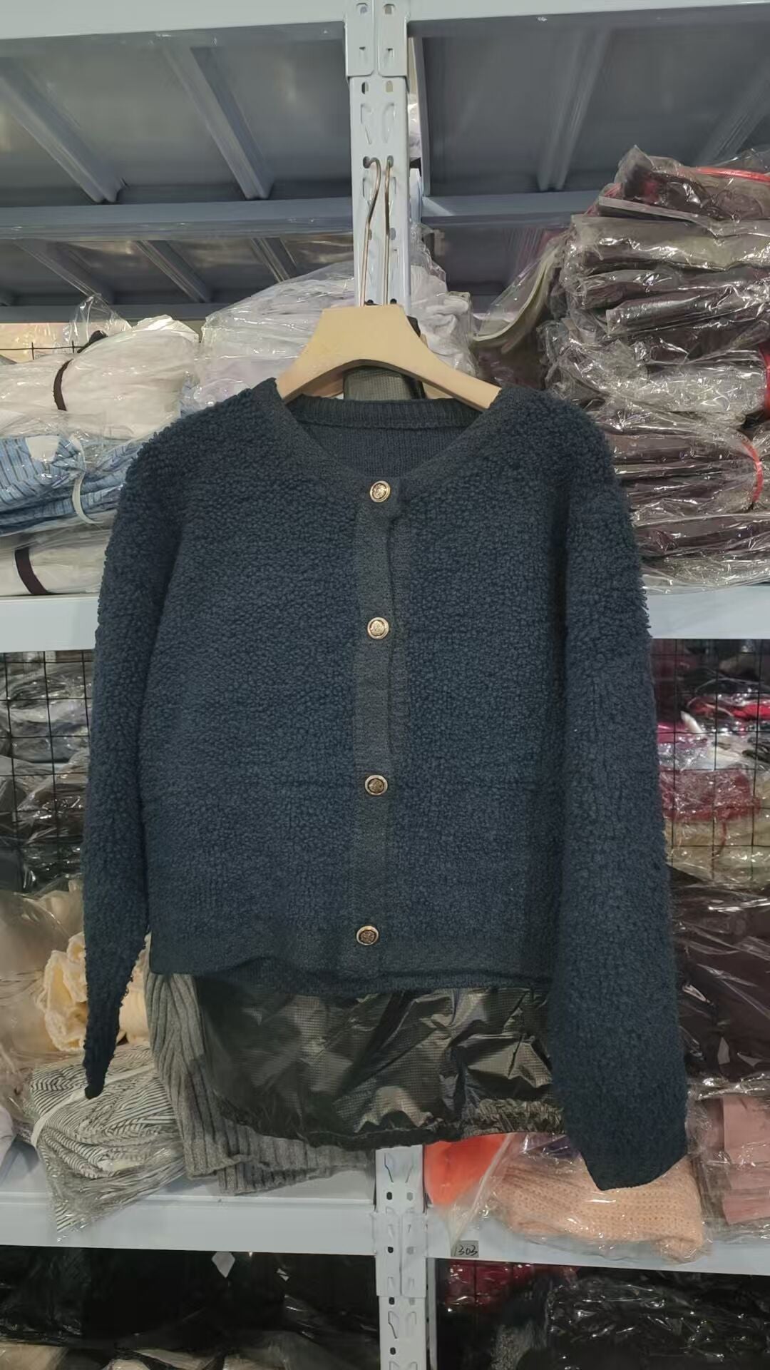 Women's Autumn Fashion Temperament Button Decoration Terry Blouses