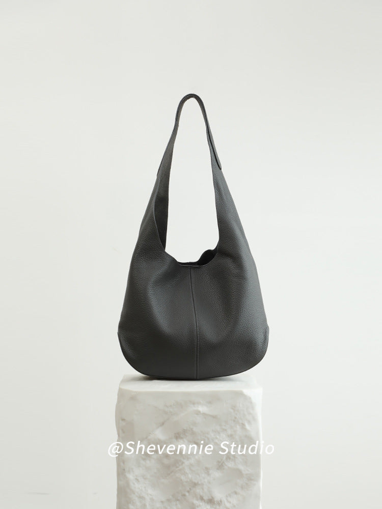 Simple Comfortable Large Capacity Totes Design Bags