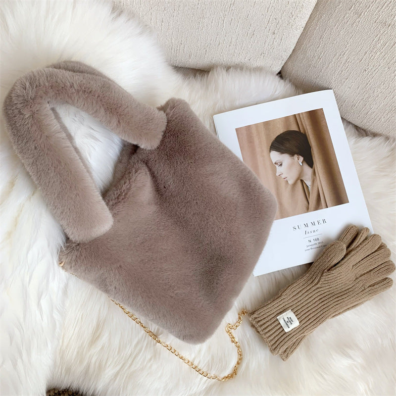 Women's Simple Plush One Fresh Korean Style Handbags
