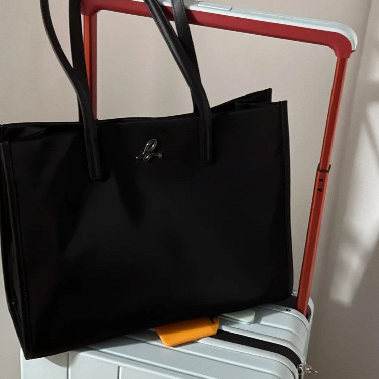 Women's Commute Leisure Trendy Portable Large Capacity Tote Bags