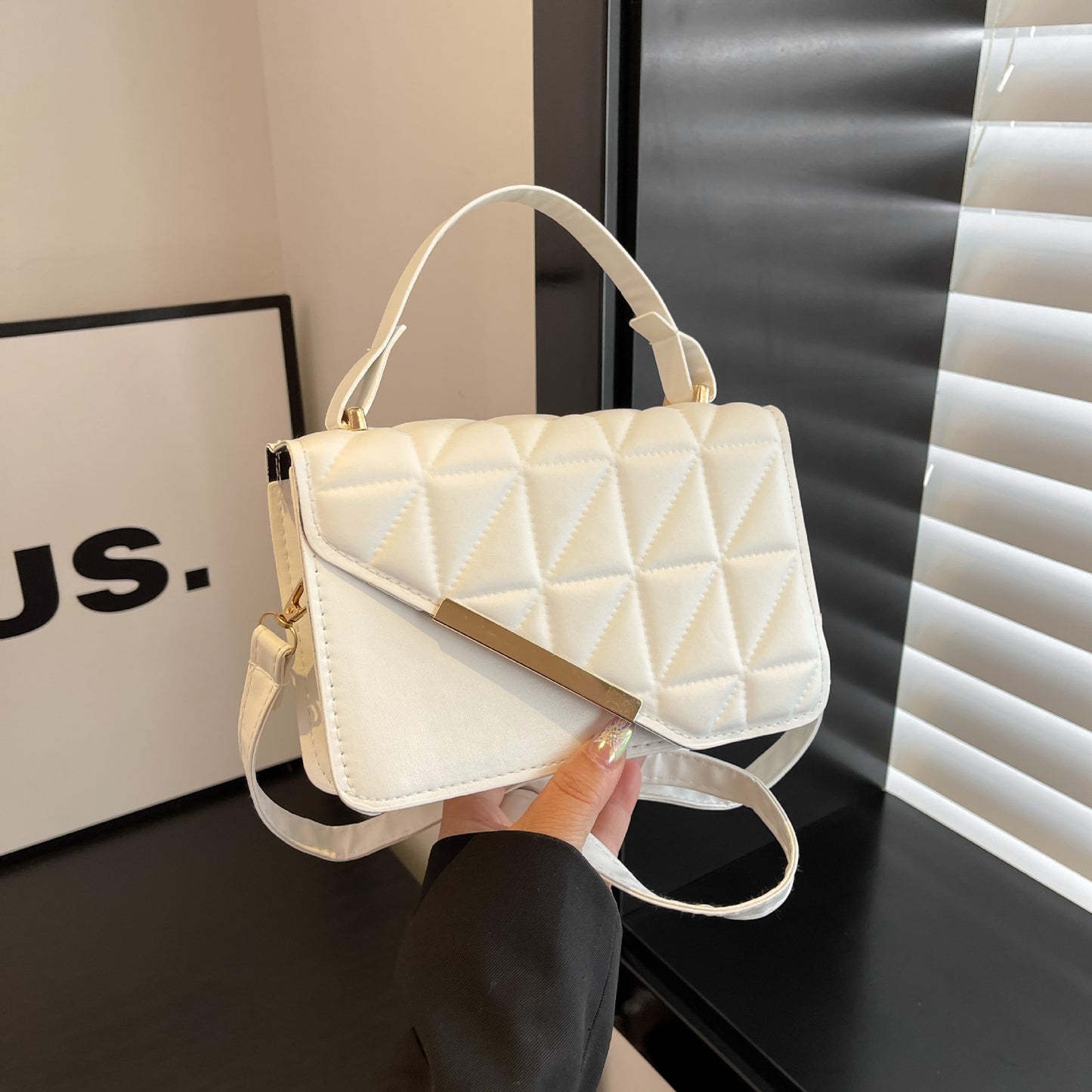 Women's Diamond Embroidery Thread Fashion Pouches Simple Crossbody Bags
