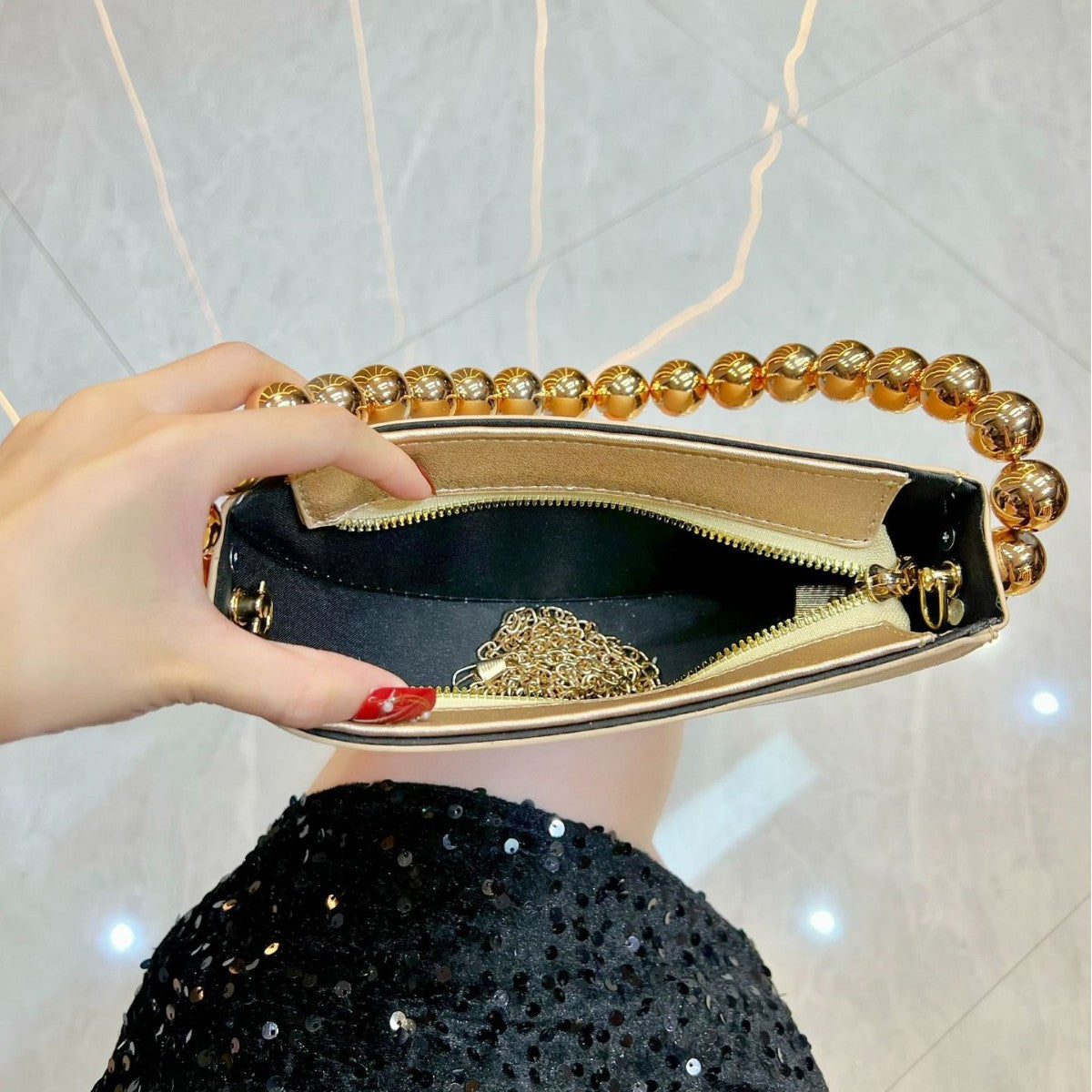 Women's Beaded Urban Simple Semicircle Dress Garment Bags