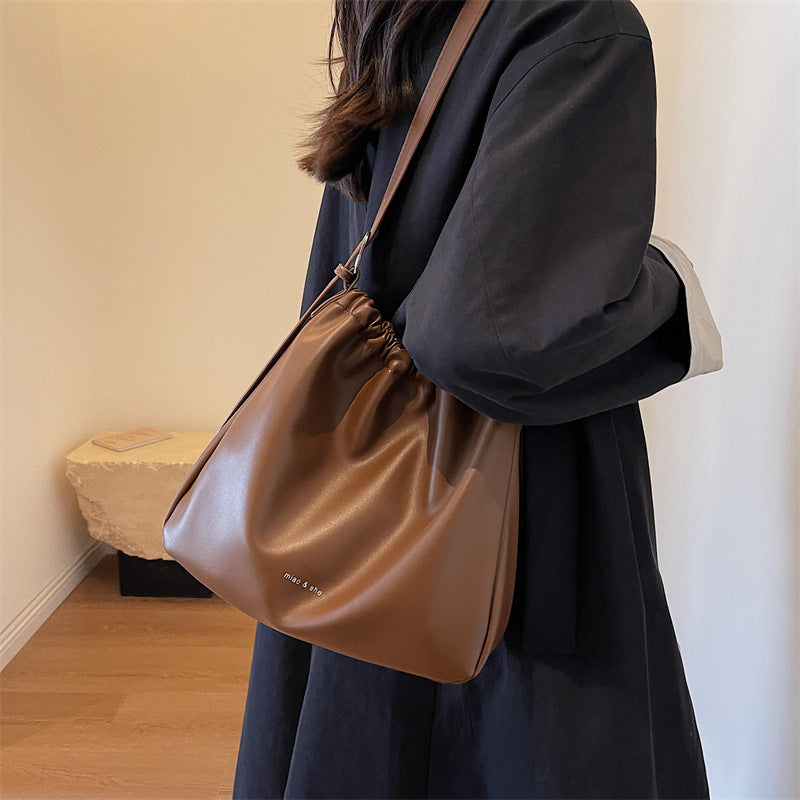 Women's Simple Commute Large Capacity Retro Tote Bags