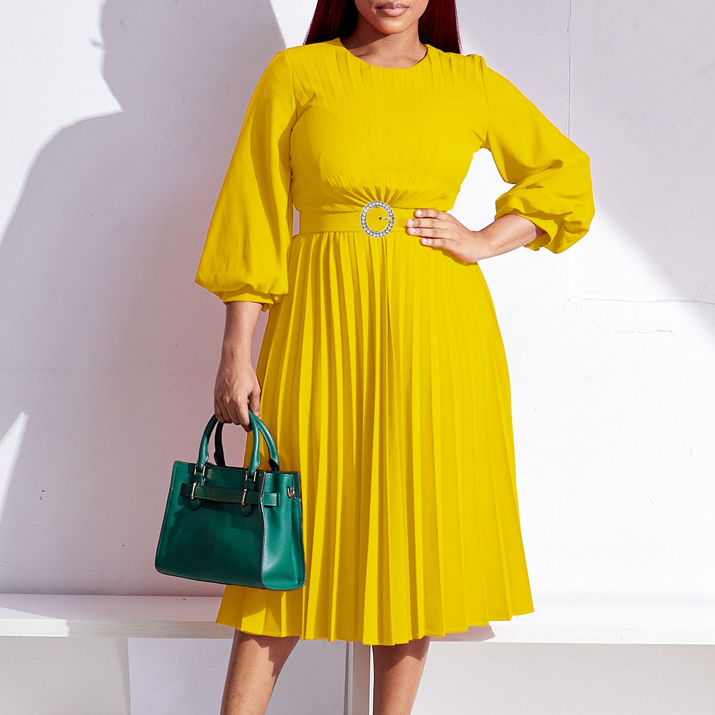 Women's Solid Color Pleated Loose Waist Round Dresses
