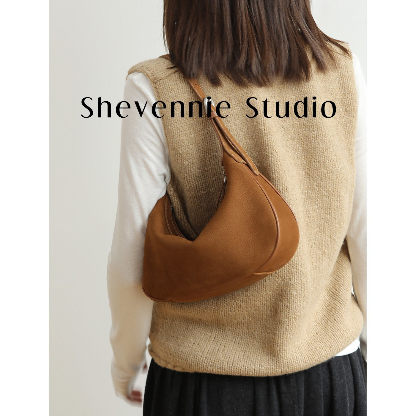 Women's Vintage Genuine Leather Crescent Hand-held Underarm Armpit Bags