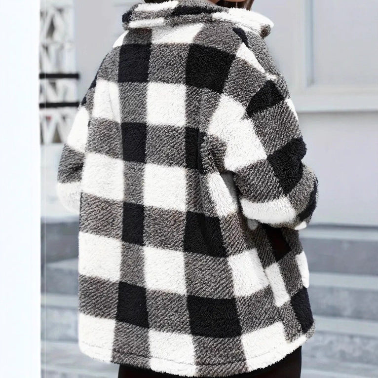 Women's Plush Patch Pocket Versatile Long Sleeve Winter Fashion Women's Sweater, Sweater