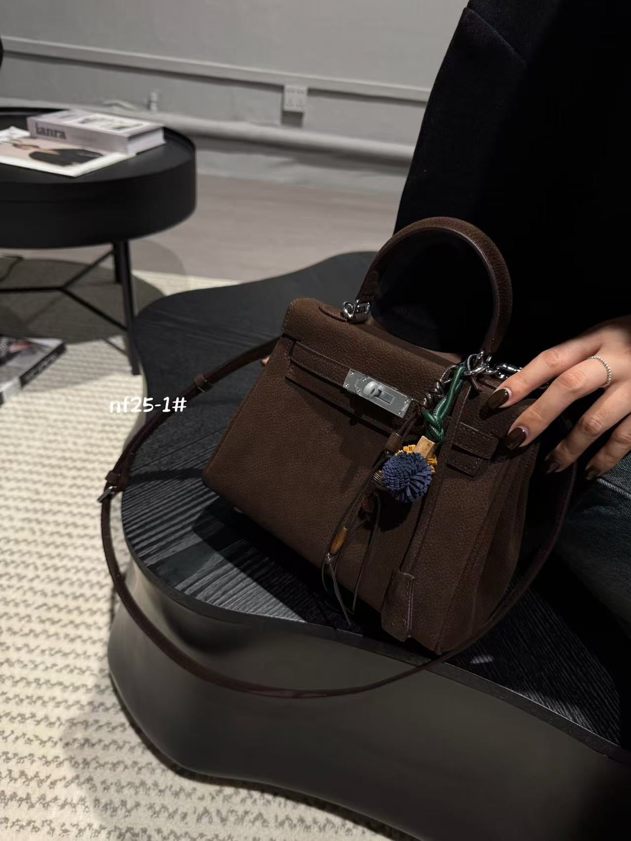 Women's High-grade Portable Kelly Matte Leather Fashion Crossbody Bags