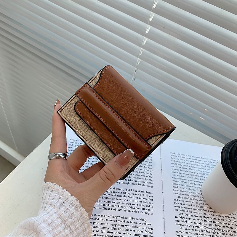 Women's Clamp Multiple Slots Fashion Short Exquisite Purses