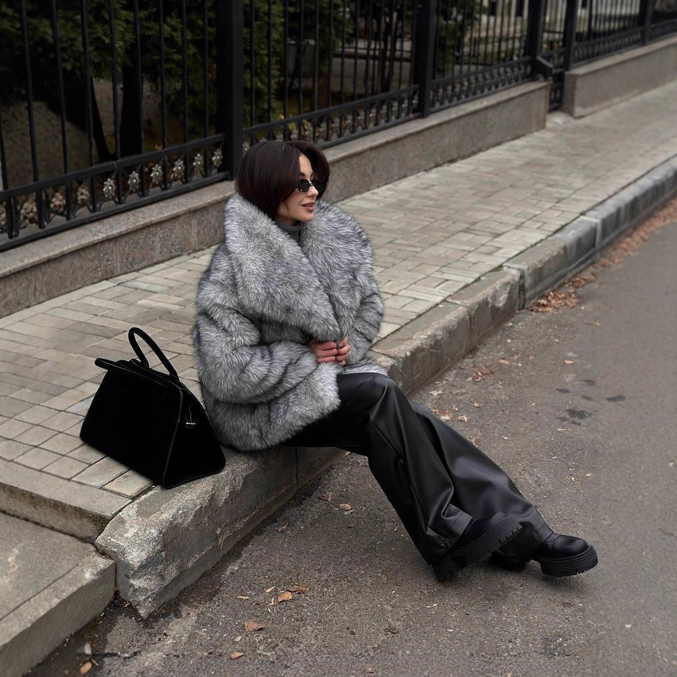 Women's Fox Fur Large Lapel Faux Fashion Coats
