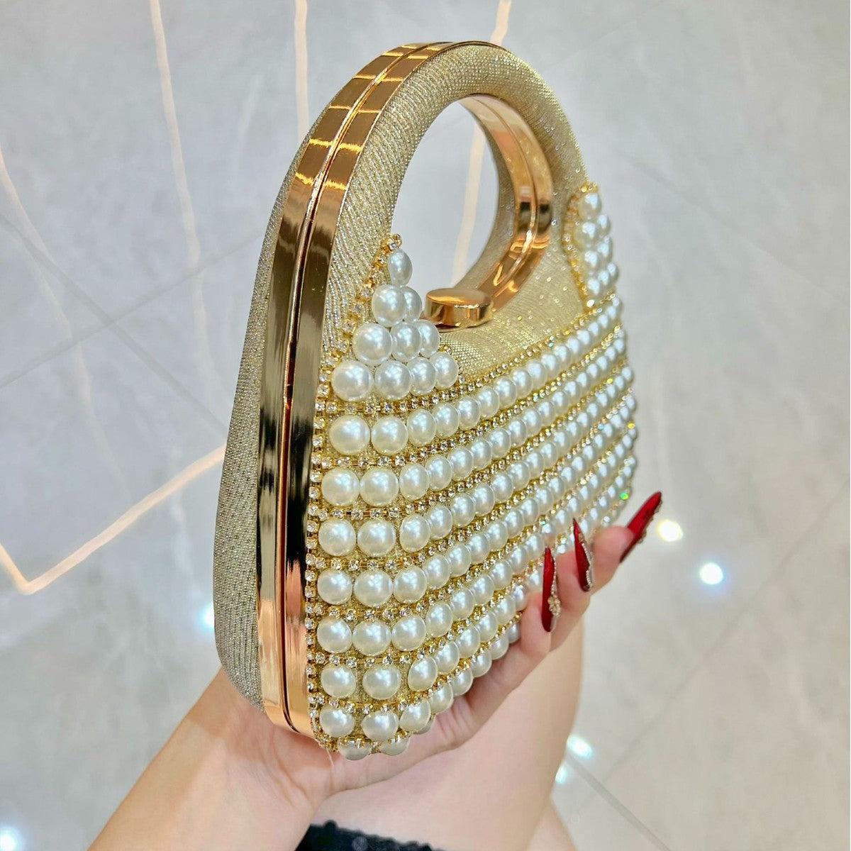 Women's Design French Delicate Pearl Clutch Versatile Handbags