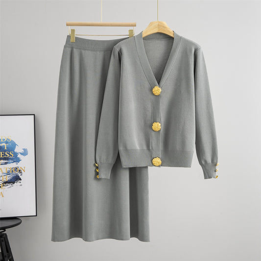 Women's Fashionable Elegant Large Metal Buckle Knitting Suits